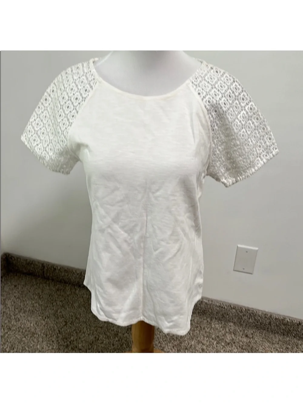 🌴 Bundle of 6 Woman’s Blouses Size Small